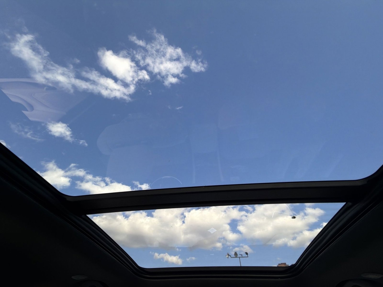 New 2025 Jeep Grand Cherokee Limited w/ Luxury Tech Group II image 24