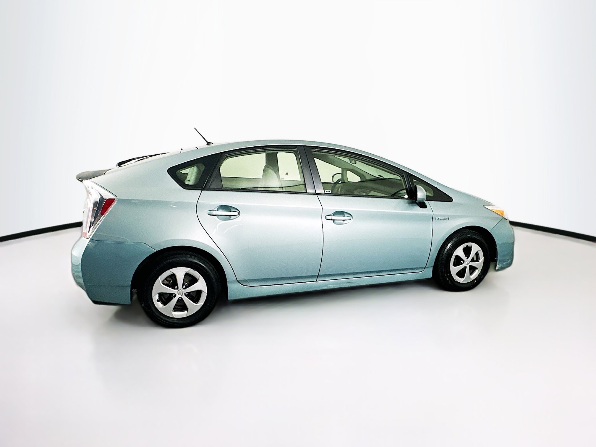 Used 2013 Toyota Prius Two FWD image 10