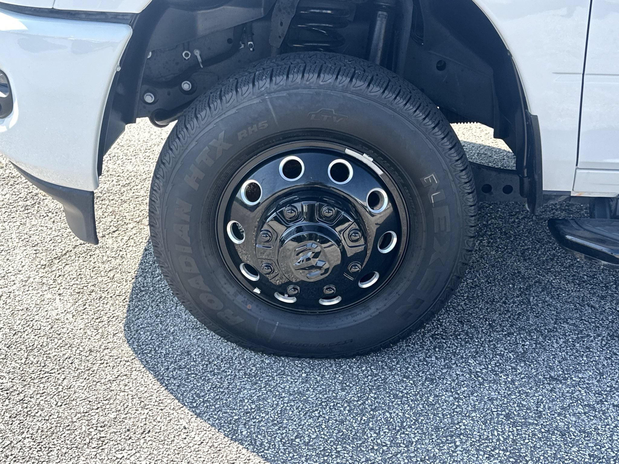 Used 2025 RAM 3500 Big Horn AWD/4WD image 11