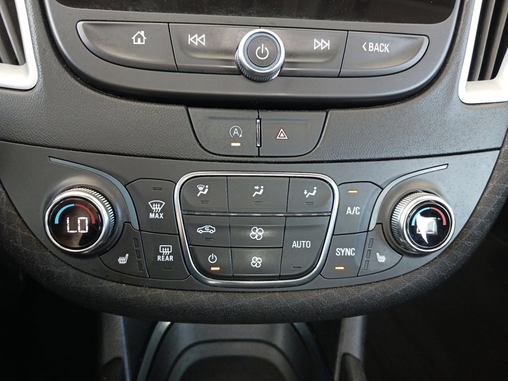 Used 2023 Chevrolet Malibu LT image 20