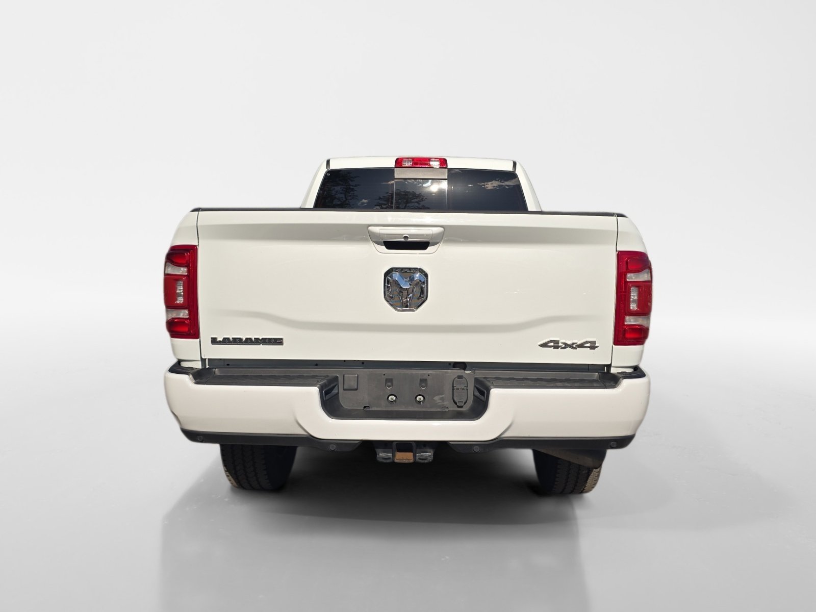 Used 2024 RAM 2500 Laramie w/ Safety Group AWD/4WD image 4