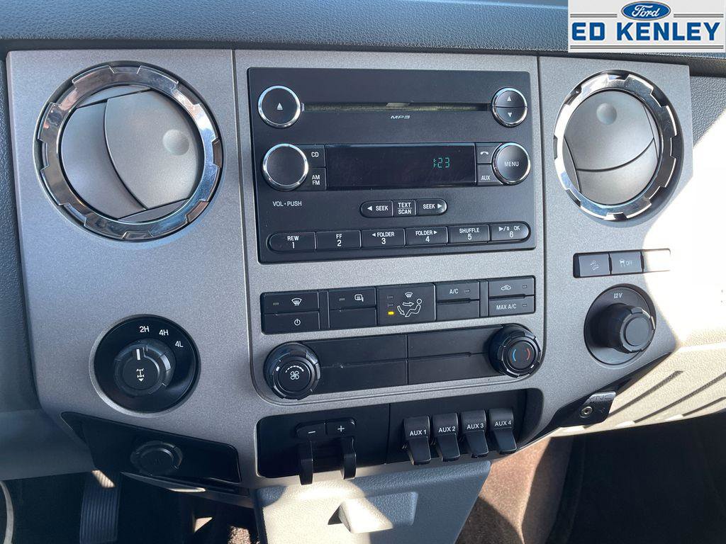 Used 2014 Ford F250 XLT w/ XLT Value Package image 8