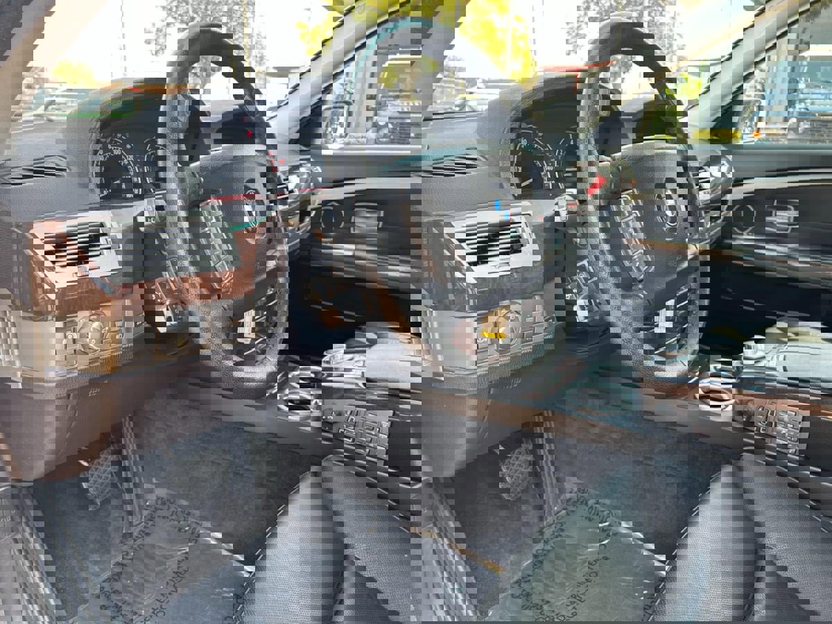 Used 2008 BMW 750Li image 22