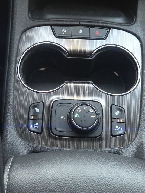 Used 2023 GMC Acadia SLT w/ Elevation Edition AWD/4WD image 35