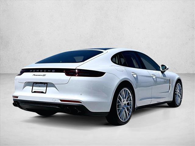 Used 2018 Porsche Panamera 4S image 2