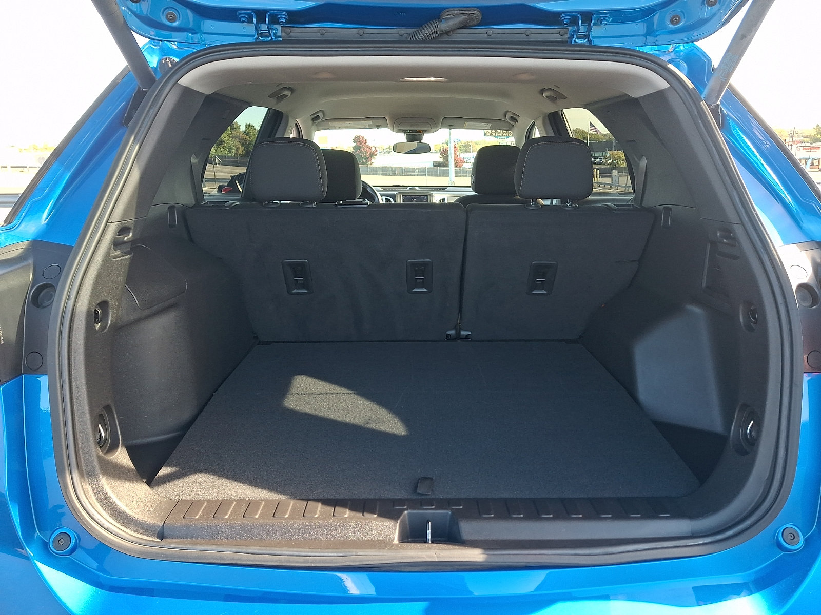 Used 2024 Chevrolet Equinox LT FWD image 30