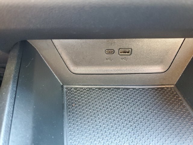 Used 2025 Chevrolet Equinox LT w/ Convenience Package II FWD image 37