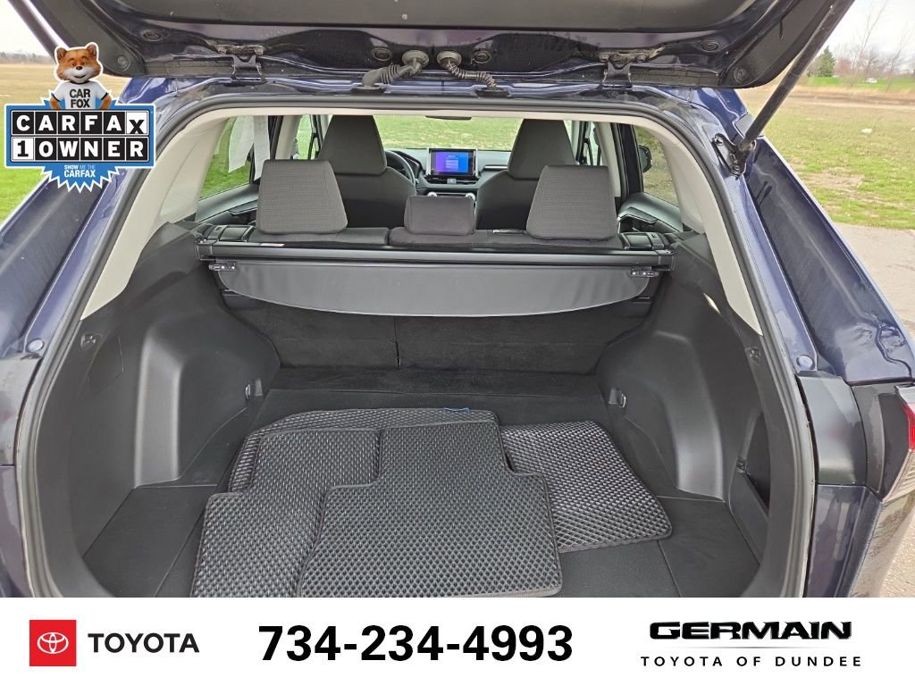 Used 2023 Toyota RAV4 XLE w/ XLE Grade Weather Package image 20