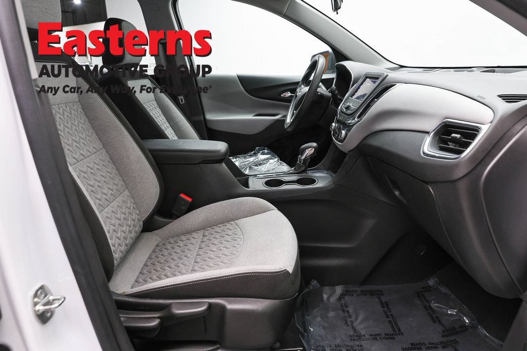 Used 2023 Chevrolet Equinox LS w/ Driver Confidence II Package FWD image 23