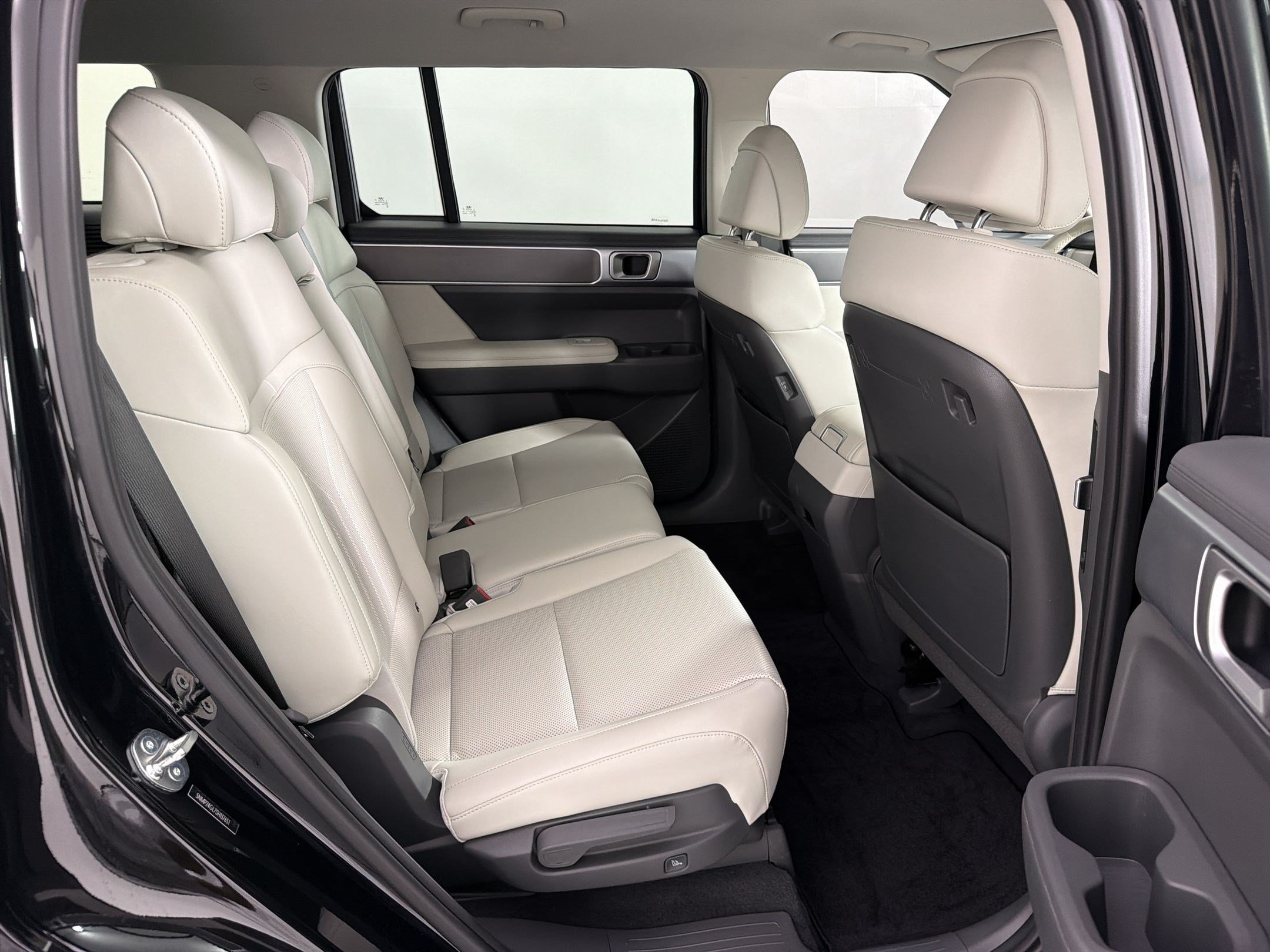 Used 2025 Hyundai Santa Fe SEL FWD image 29