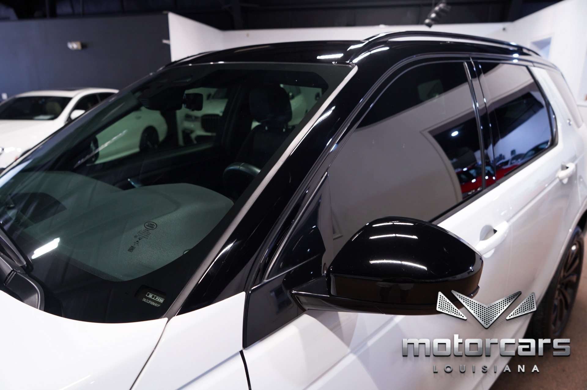 Used 2022 Land Rover Discovery Sport SE R-Dynamic image 12