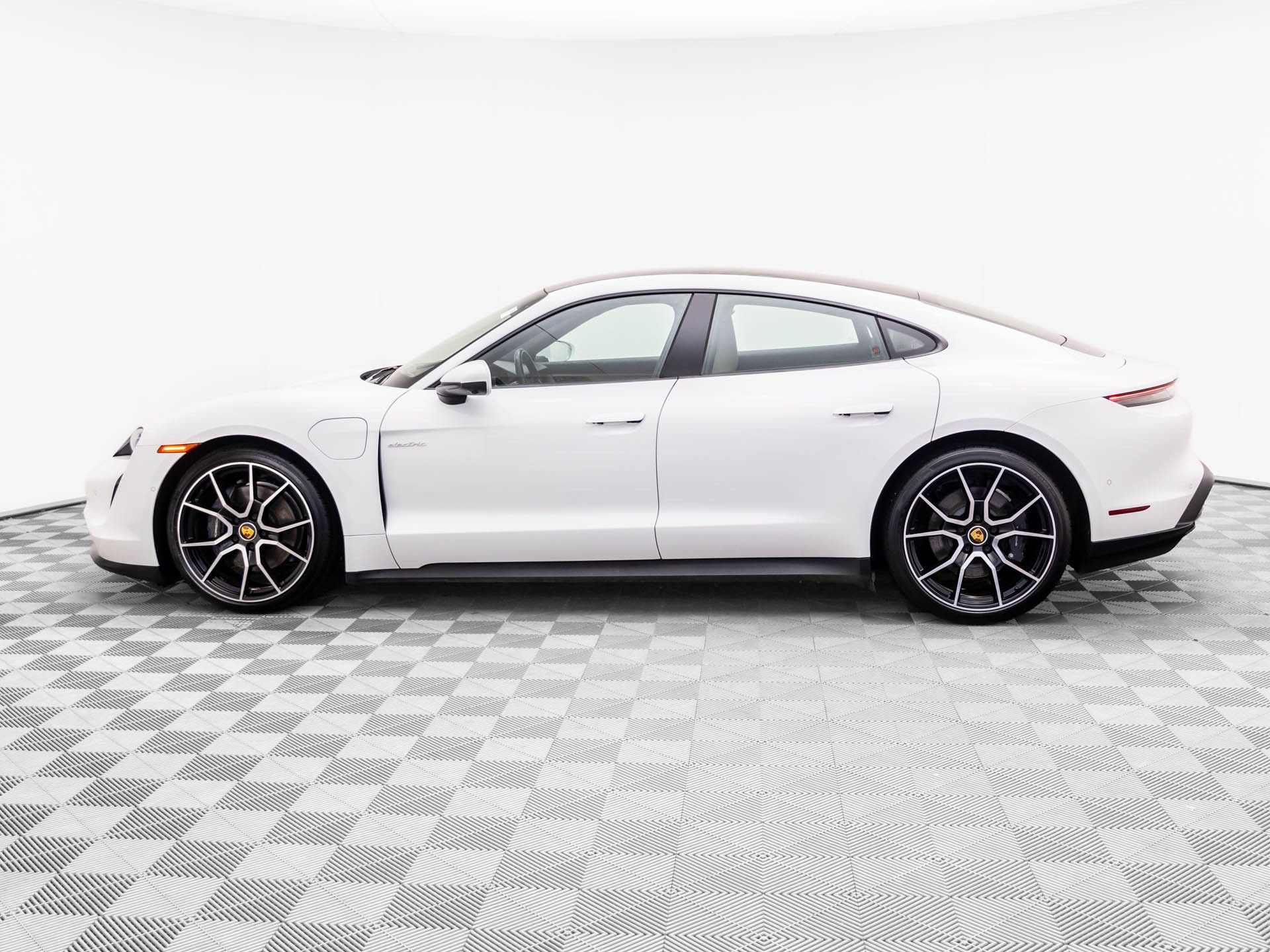 Used 2023 Porsche Taycan RWD image 2