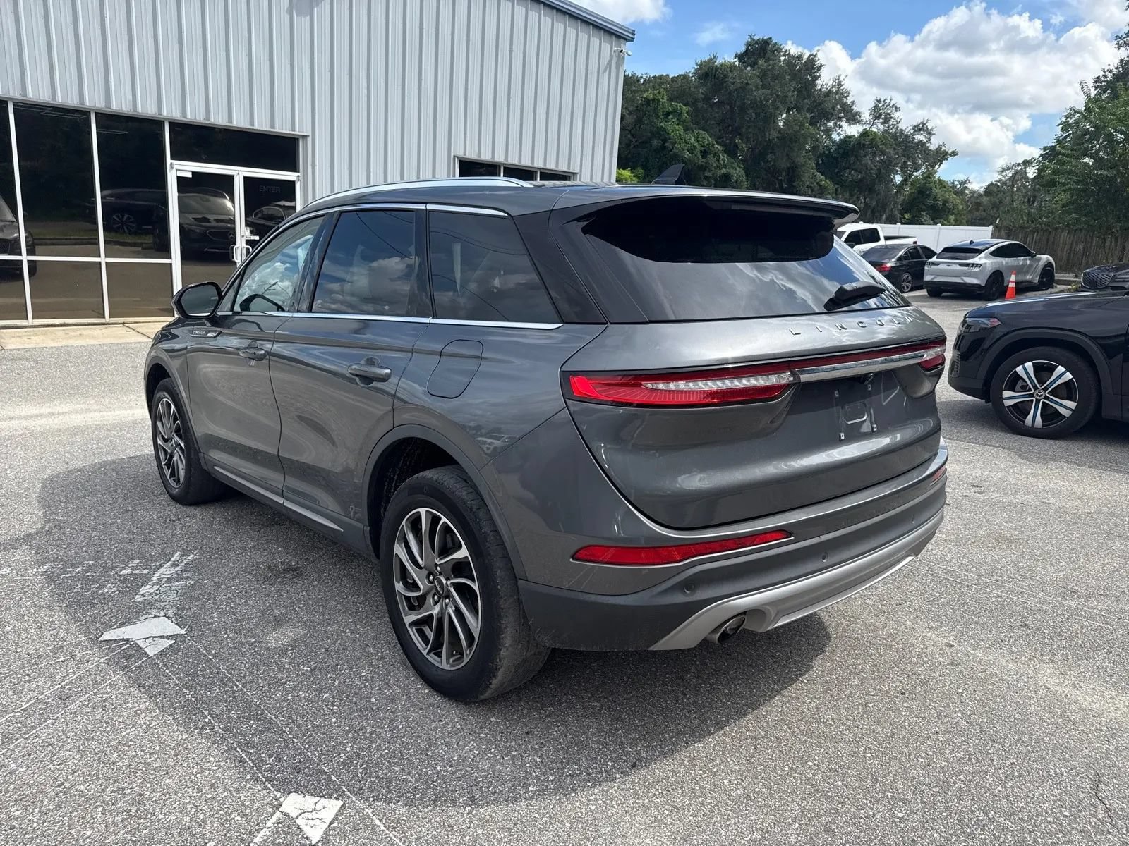 Used 2022 Lincoln Corsair FWD image 10