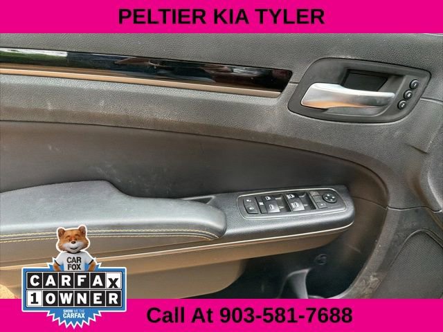 Used 2018 Chrysler 300 S w/ 300S Premium Group image 17
