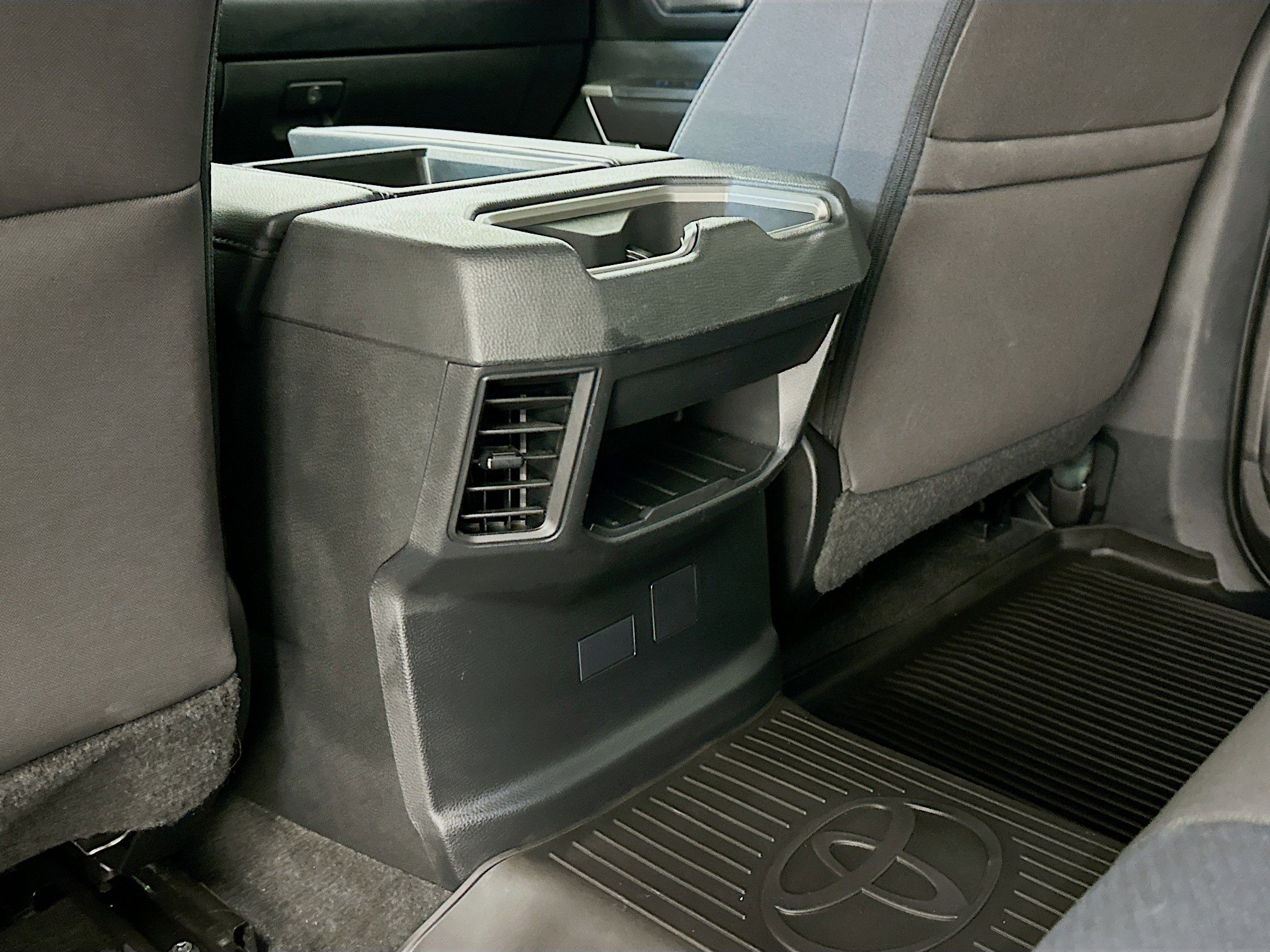 Used 2023 Toyota Tundra SR5 w/ TRD Off-Road Package image 28