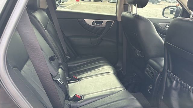 Used 2015 INFINITI QX70 AWD w/ Premium Package image 32
