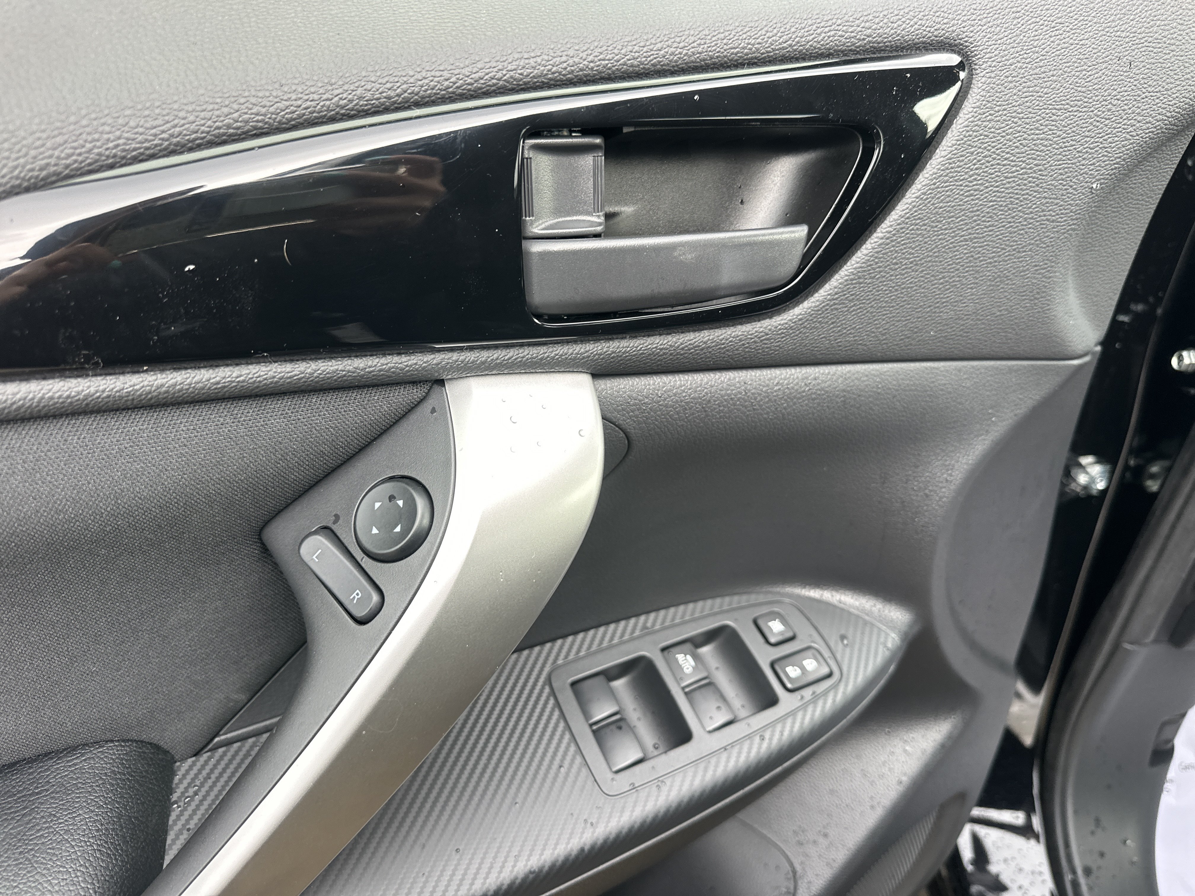 New 2026 Mitsubishi Eclipse Cross ES AWD/4WD image 10