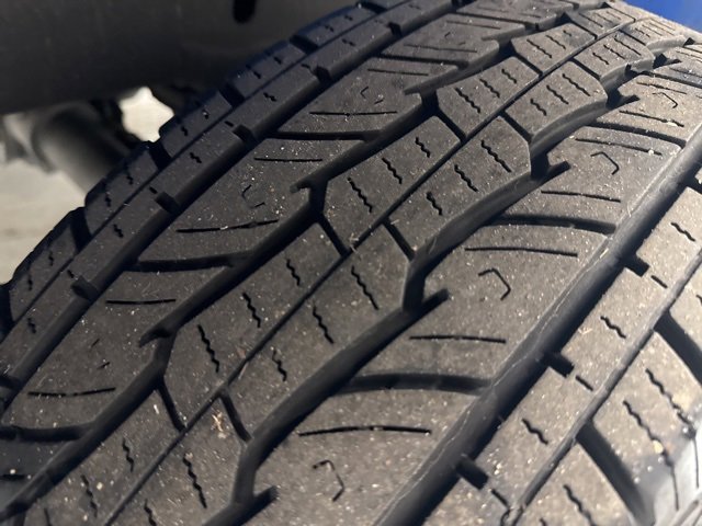 Used 2025 Chevrolet Silverado 1500 LT image 36