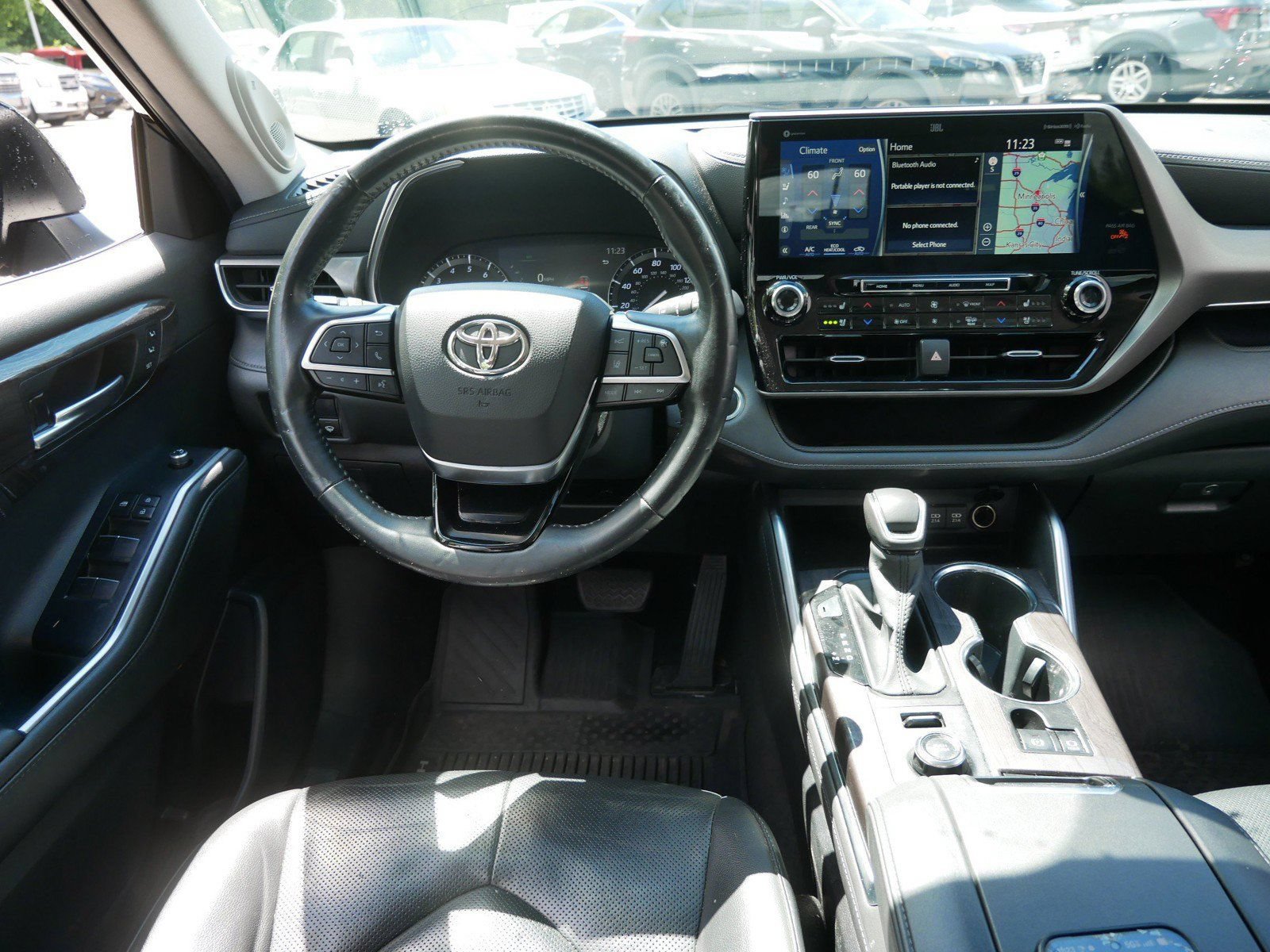 Used 2020 Toyota Highlander Limited AWD/4WD image 11