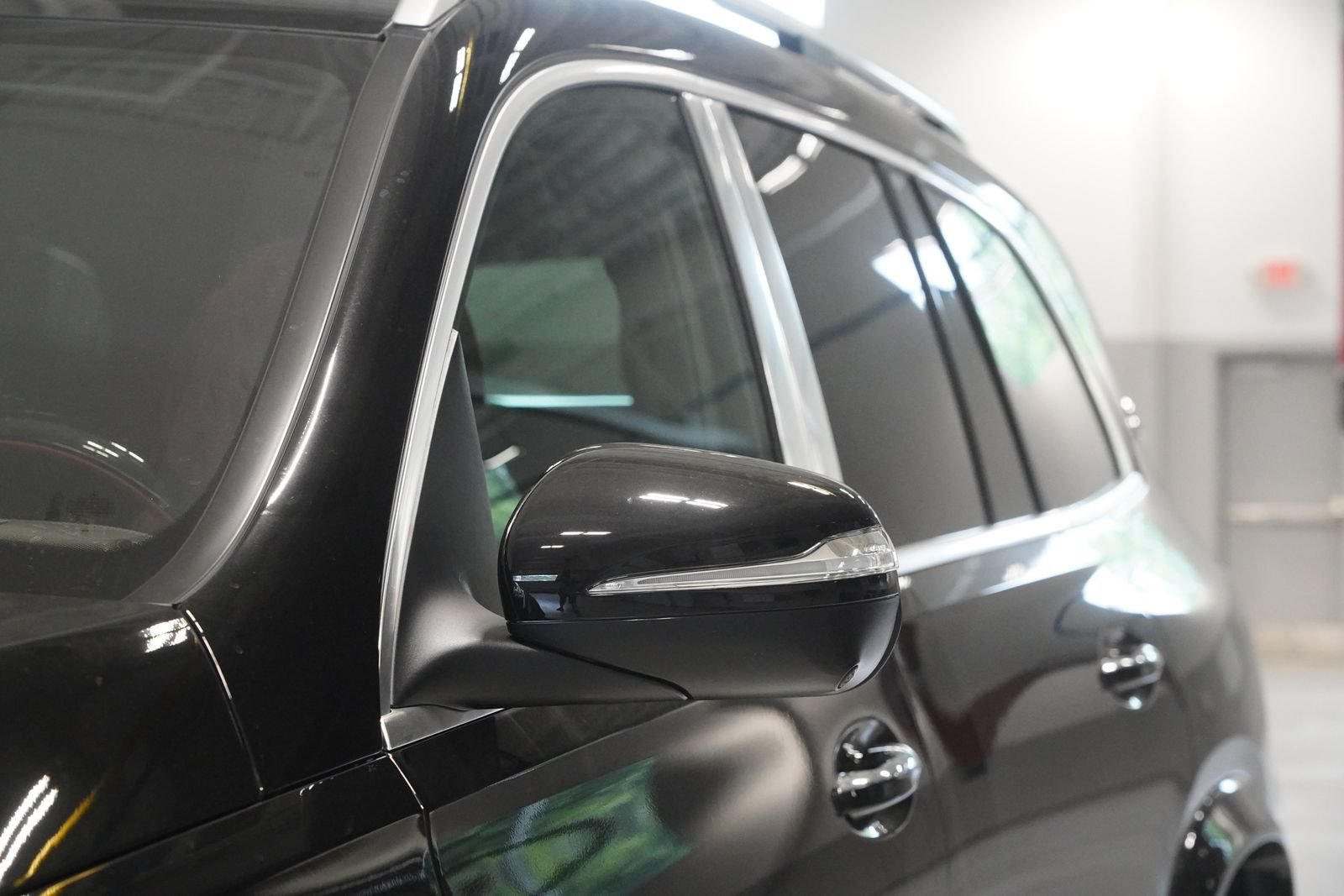 New 2026 Mercedes-Benz Maybach GLS 600 4MATIC image 9