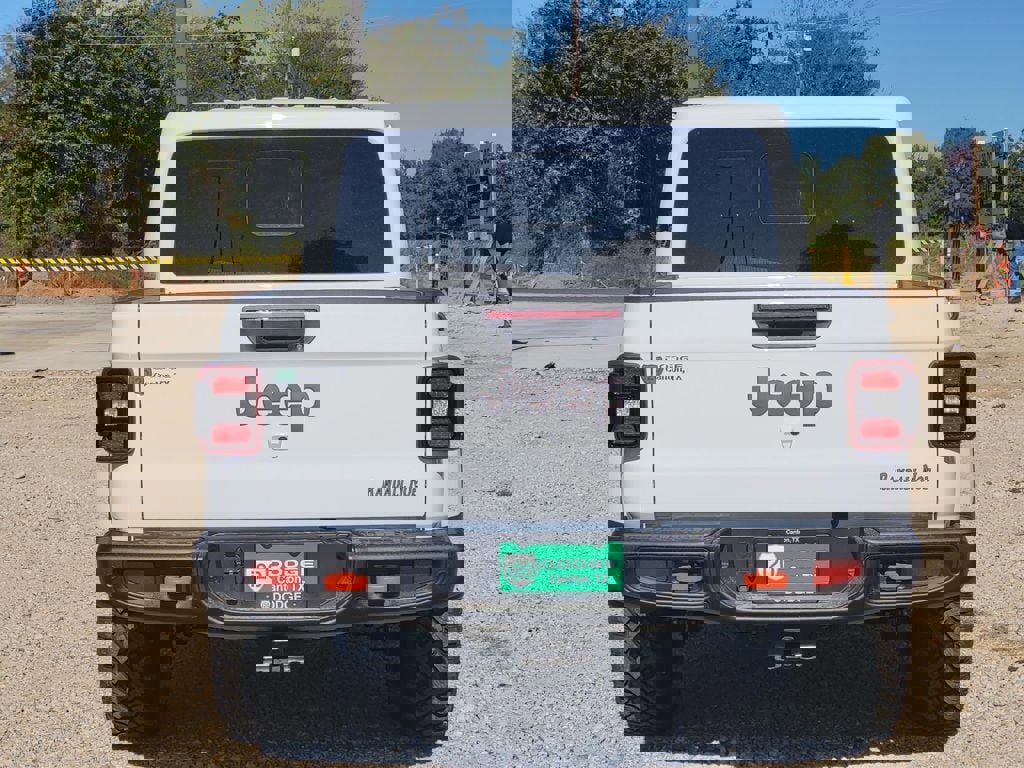 New 2025 Jeep Gladiator Mojave image 5