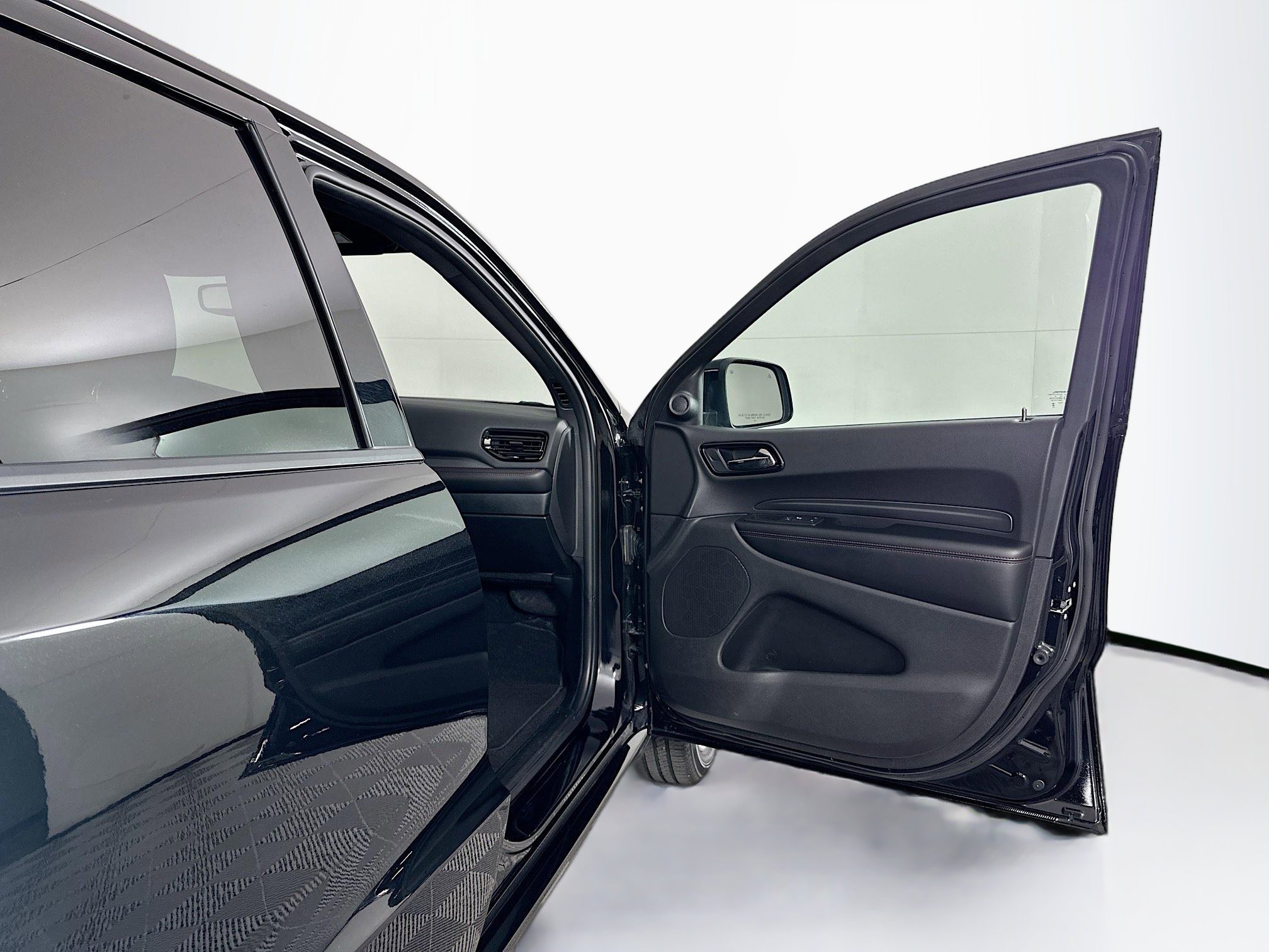 Used 2025 Dodge Durango GT AWD/4WD image 34