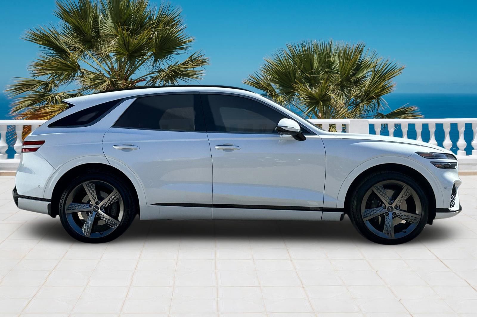 Used 2023 Genesis GV70 3.5T Sport w/ Sport Prestige Package image 4