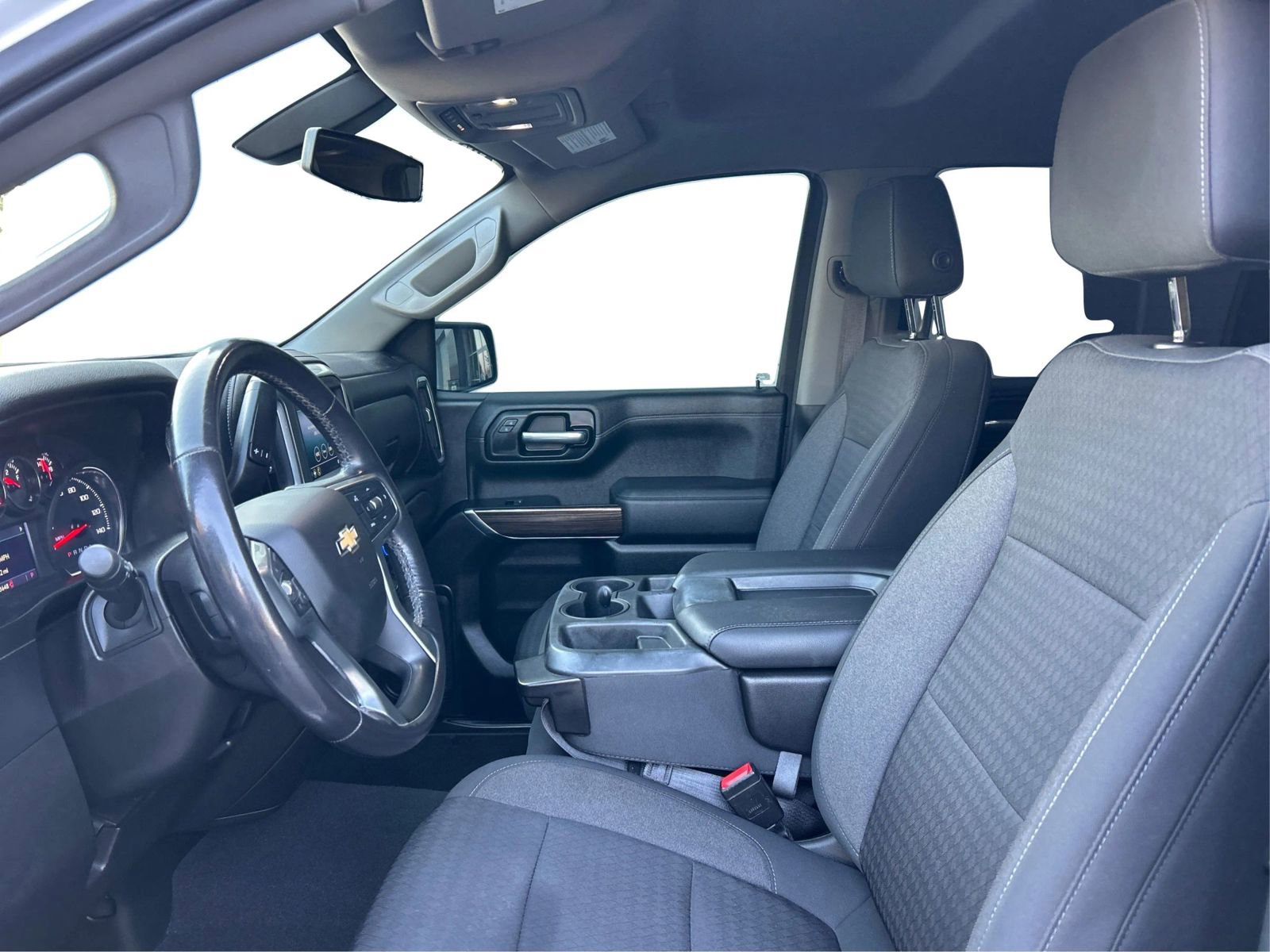 Used 2021 Chevrolet Silverado 1500 LT w/ LPO, Liner Protection Package image 9