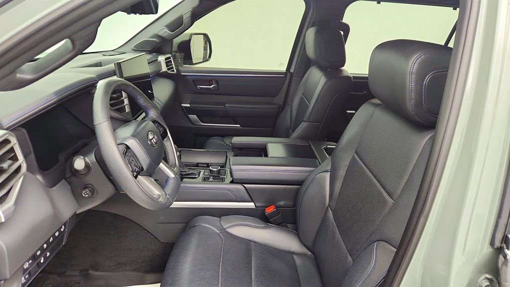 Used 2024 Toyota Sequoia Platinum image 19