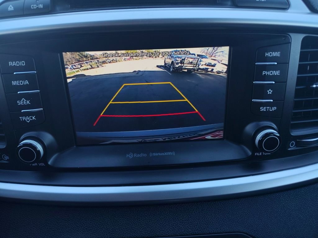 Used 2019 Kia Sorento EX image 8