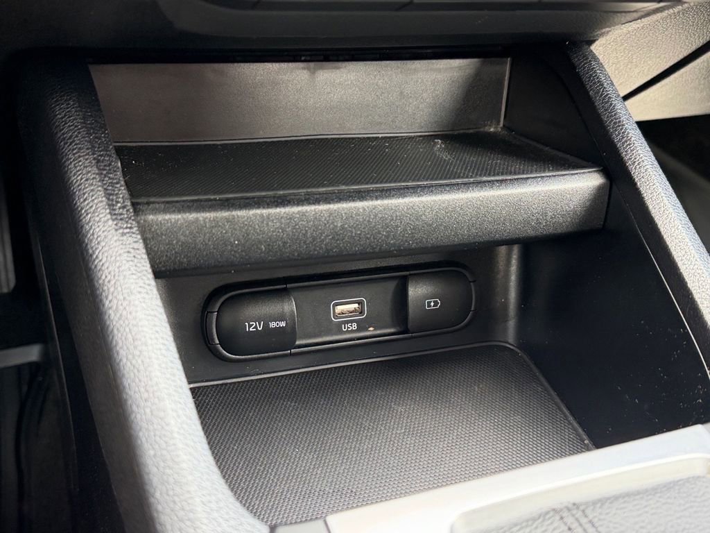 Used 2024 Kia Forte LX image 25