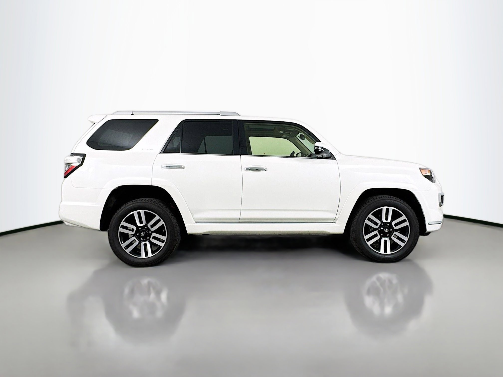 Certified 2023 Toyota 4Runner Limited AWD/4WD image 8