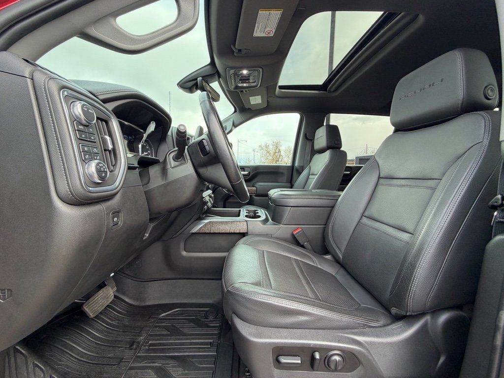 Used 2021 GMC Sierra 3500 Denali w/ Denali Ultimate Package image 12