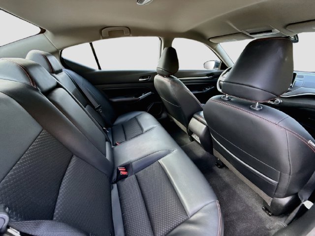 Used 2024 Nissan Altima 2.5 SR FWD image 25