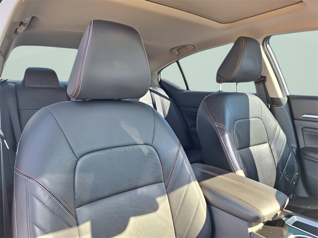 Used 2023 Nissan Altima 2.5 SR w/ SR Premium Package image 27