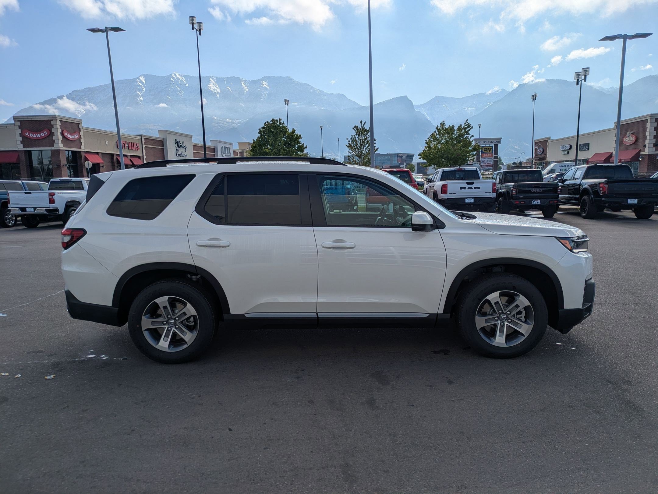 New 2026 Honda Pilot EX-L image 2
