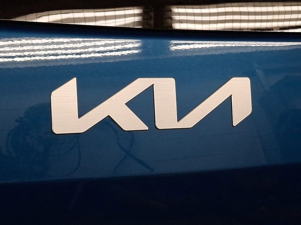 Used 2024 Kia EV9 Wind image 28
