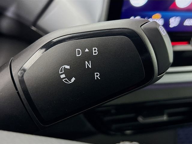 New 2026 Volkswagen ID.4 Pro image 17