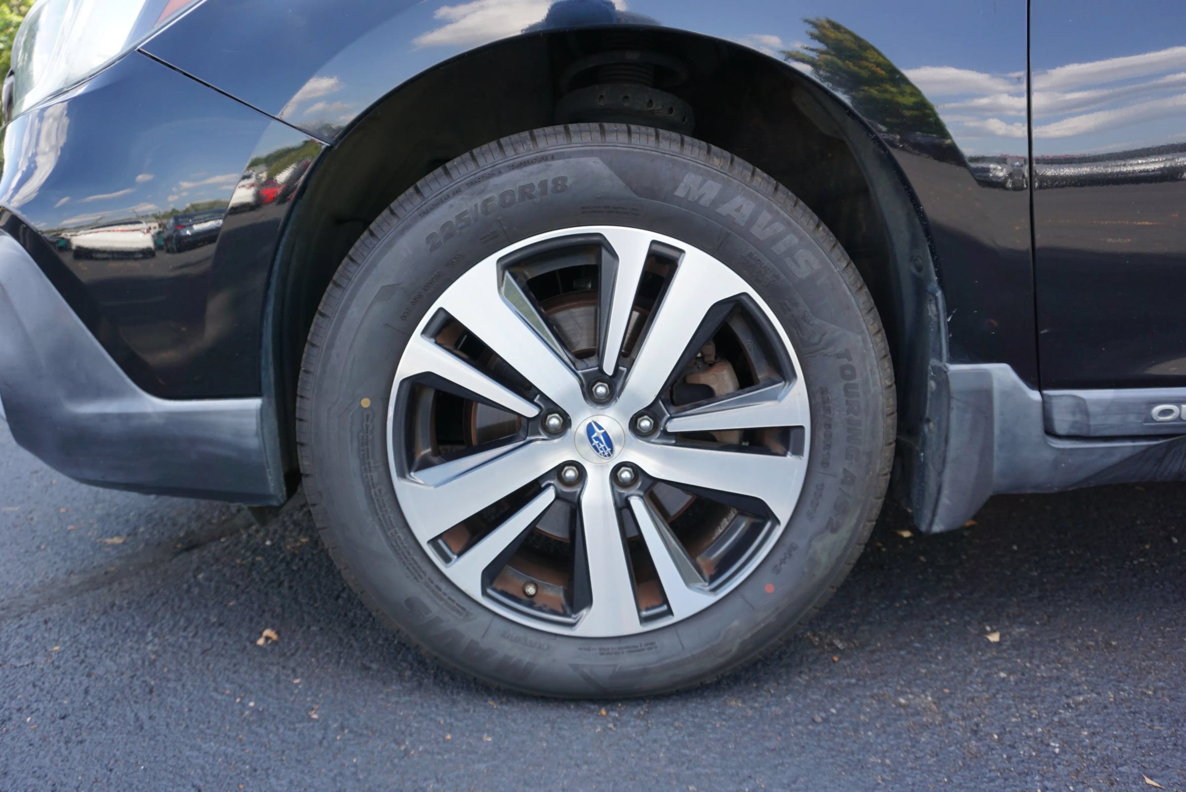 Used 2018 Subaru Outback 2.5i Limited AWD/4WD image 36
