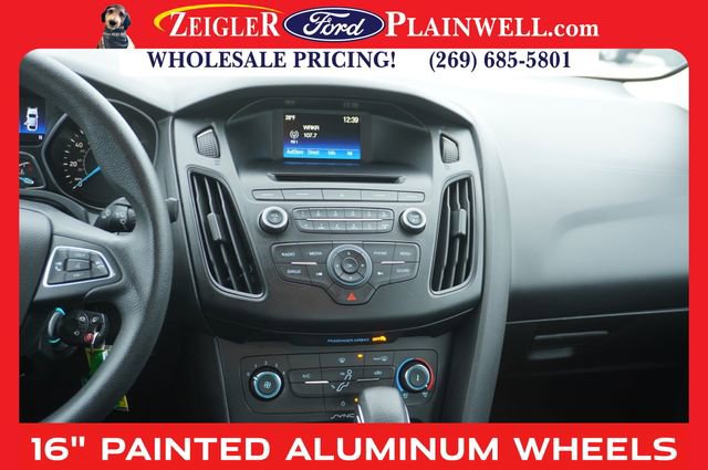 Used 2017 Ford Focus SE image 14