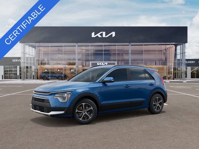 Certified 2025 Kia Niro EX image 3