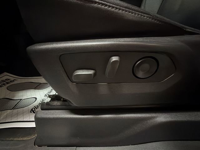 Certified 2024 Chevrolet Silverado 1500 LTZ AWD/4WD image 12