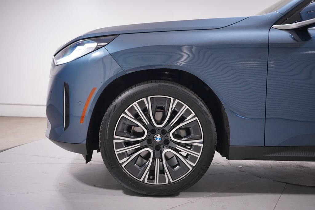 Used 2026 BMW X3 xDrive30i w/ Convenience Package AWD/4WD image 2