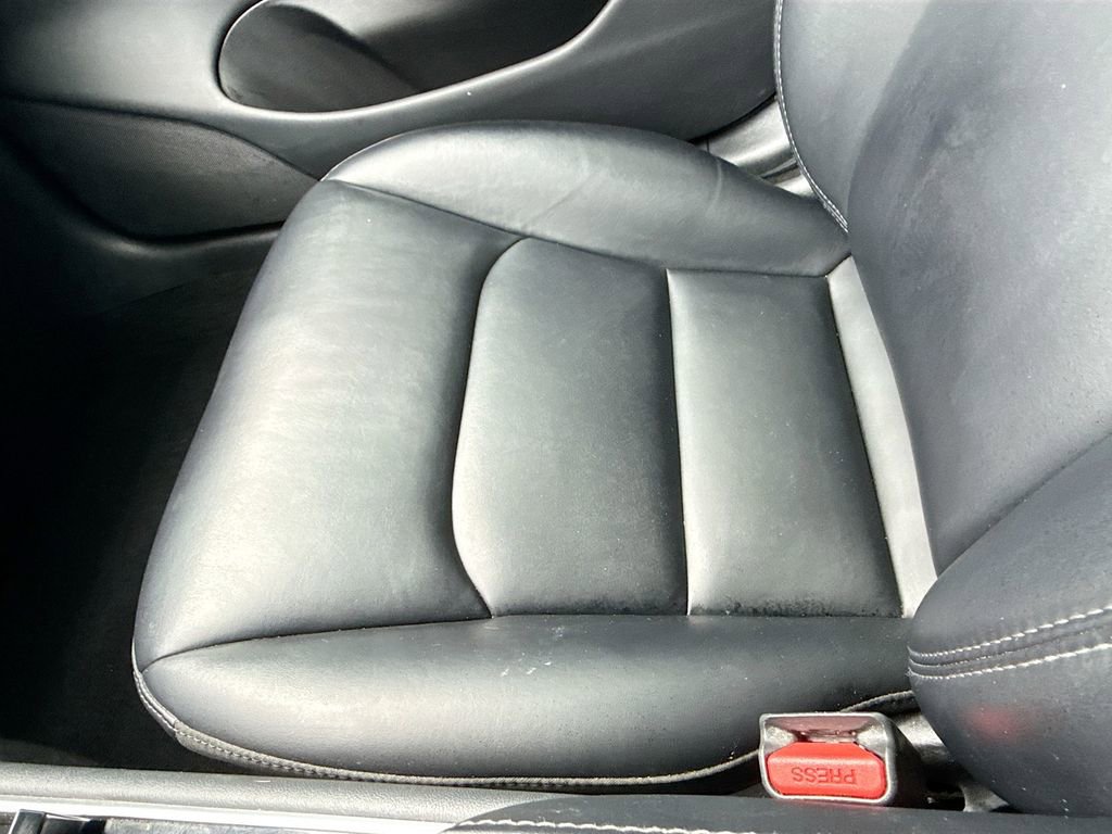 Used 2019 Tesla Model 3 Long Range image 16