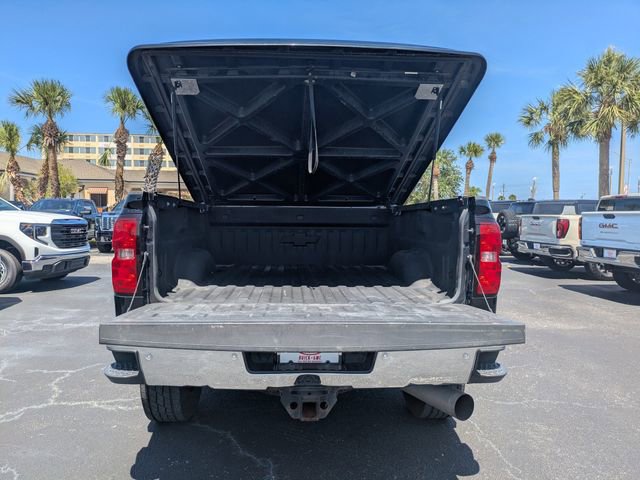 Used 2019 Chevrolet Silverado 2500 LT w/ LT Convenience Package AWD/4WD image 16