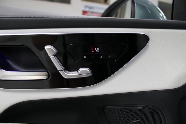 Used 2025 Mercedes-Benz GLC 350e 4MATIC w/ AMG Line image 20