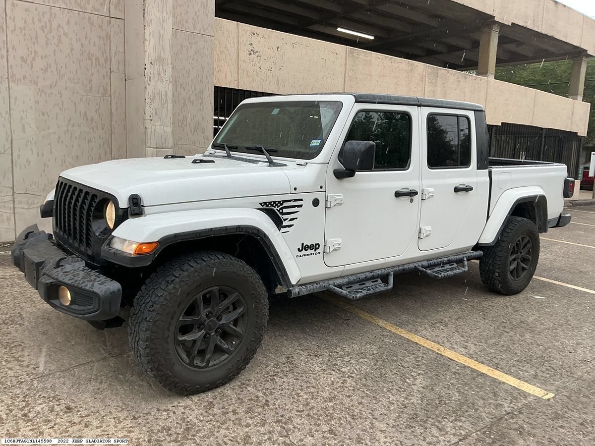 Used 2022 Jeep Gladiator Sport AWD/4WD image 4