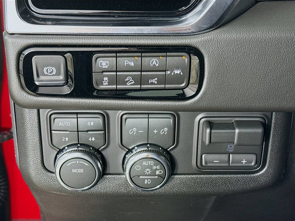 New 2026 GMC Yukon XL Elevation AWD/4WD image 12