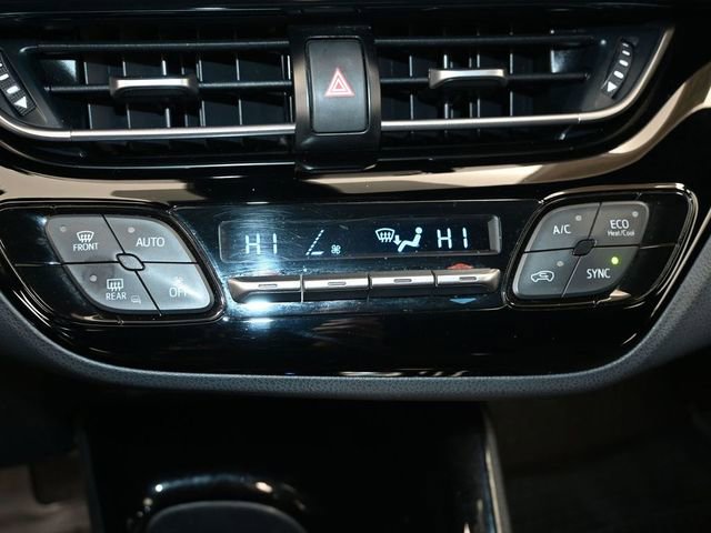 Certified 2020 Toyota C-HR XLE image 17