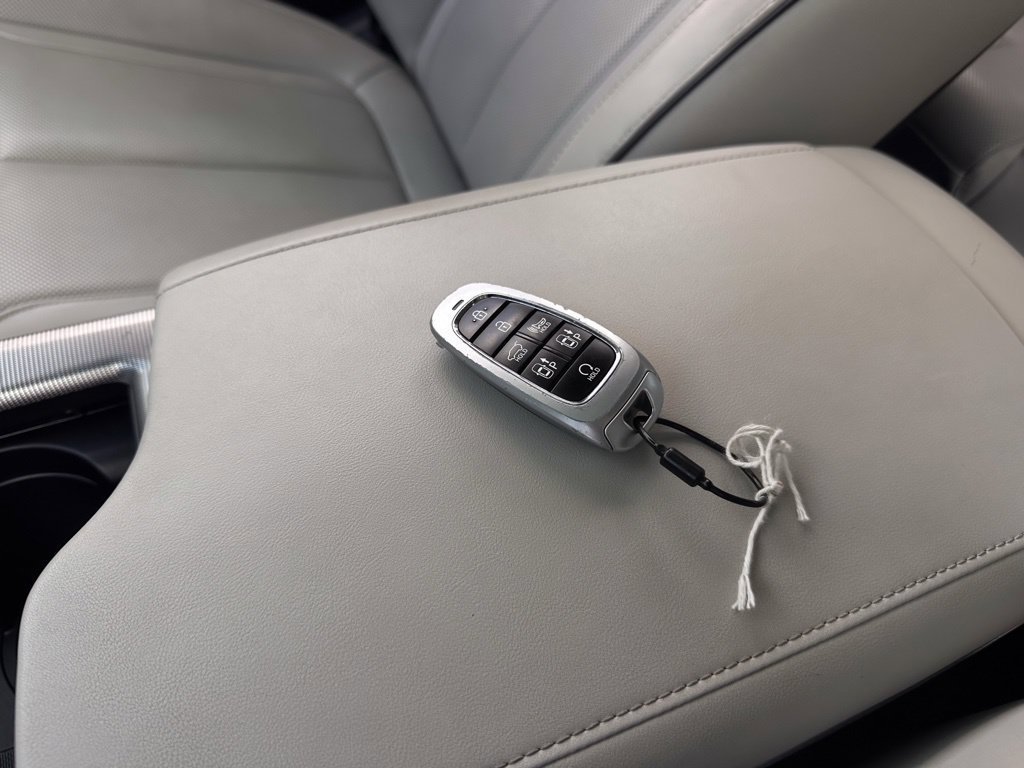 Used 2024 Hyundai Palisade Calligraphy FWD image 21